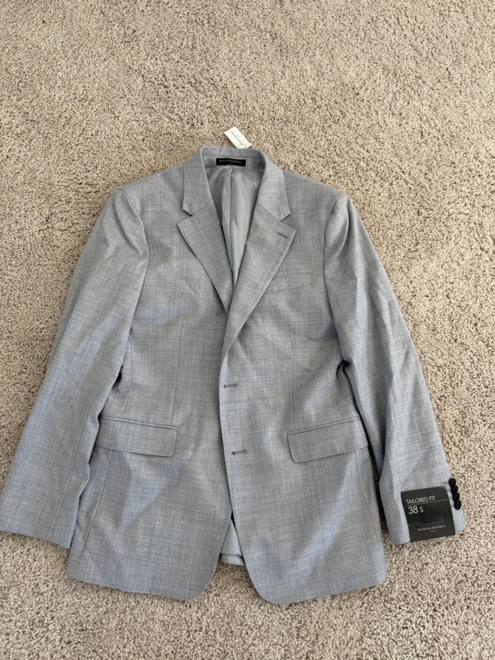 Banana Republic Men’s Tailored Fit 38S Suit Jacket Brand New with Tags!